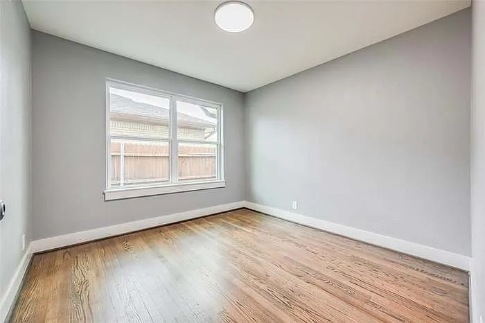 2729 Lockhart Ave — Photo 12