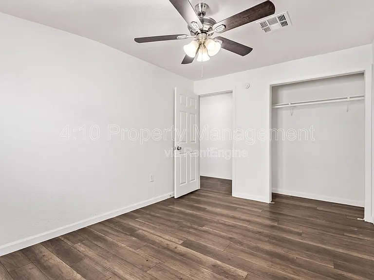 1117 N 13th St #1 — Photo 21