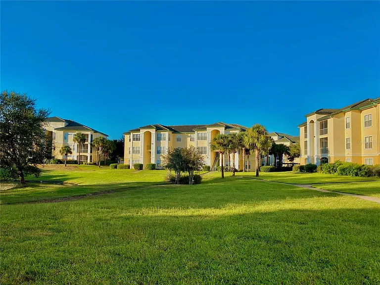 8836 Dunes Ct #13-306 — Photo 7