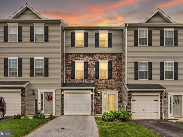 31 Holstein Dr, Hanover, PA 17331