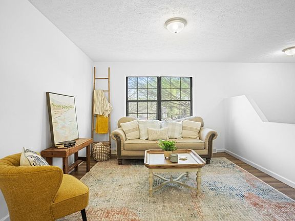 4th image of 1020 Long Meadows Dr