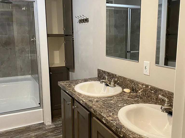 12118 Anderson Dr — Photo 13