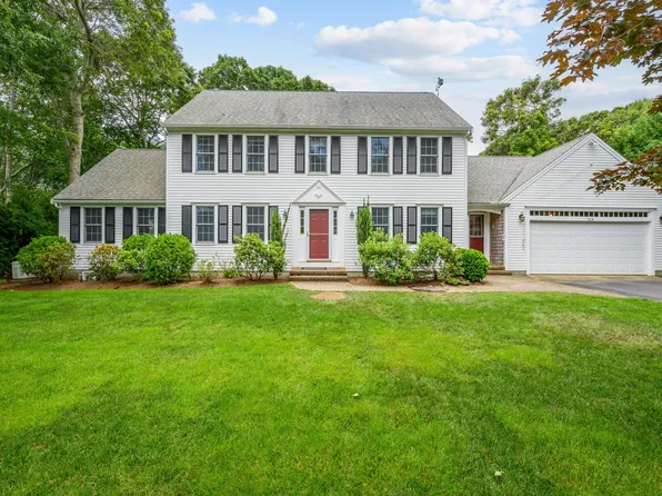 109 Hillside Drive, East Dennis, MA 02641