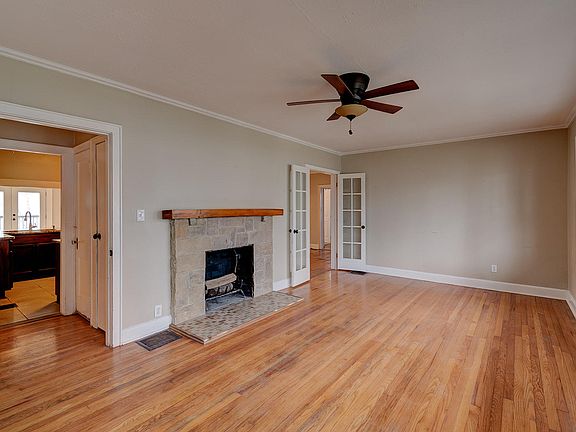 4th image of 202 Mayflower Dr