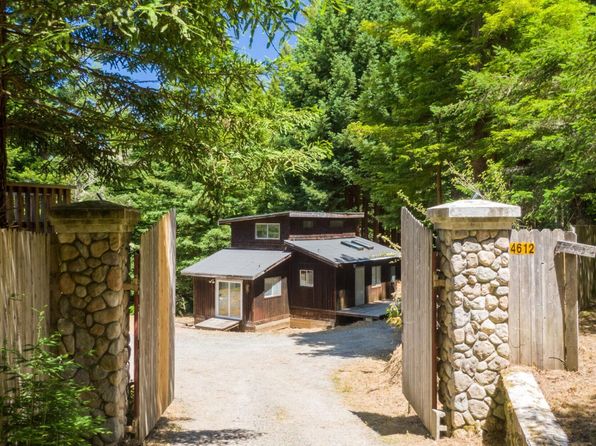 4612 Greenwood Heights Dr, Kneeland, CA 95549