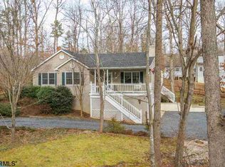 21 Ashton Rd, Palmyra, VA 22963