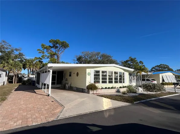 511 Cervina Dr N, Venice, FL 34285