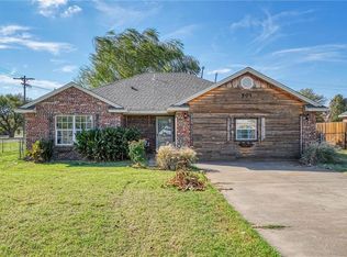 501 N Mary St, Granite, OK 73547