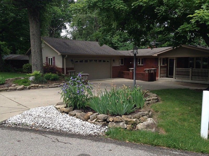 1st image of 6908 Winona Dr