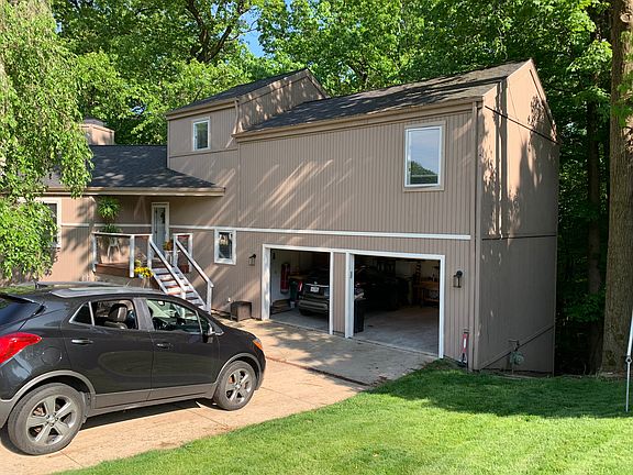 2nd image of 6901 Drexel Dr