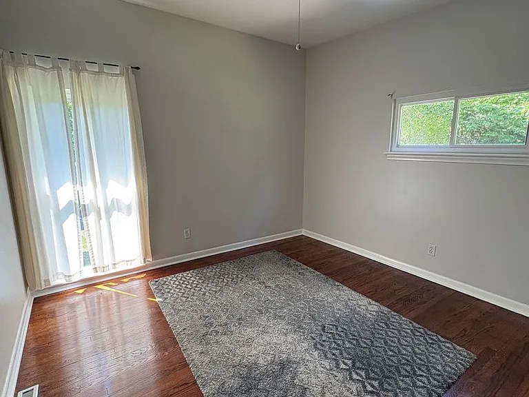 4839 Hillsdale Cir — Photo 14