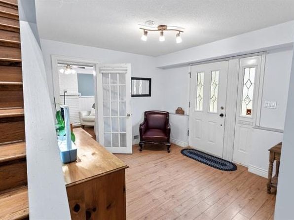 7863 109a St, Delta, BC V4C 4G7