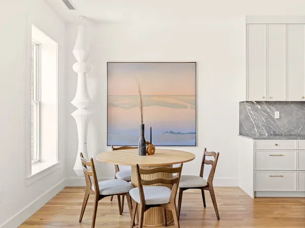 1242 Hancock Street image 2 of 11