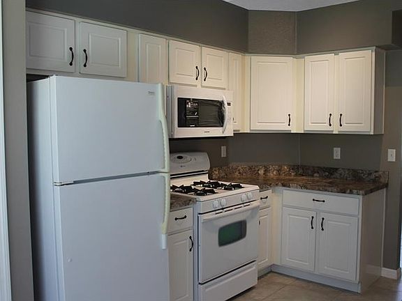 4th image of 11713 Chapelle Ct