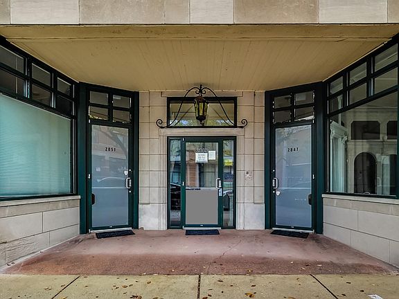 4th image of 2847 N Lincoln Ave #2S
