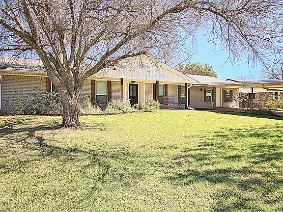 2nd image of 129 Moses Manor Dr