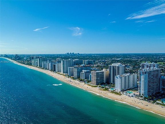 2nd image of 4280 Galt Ocean Dr APT 26D