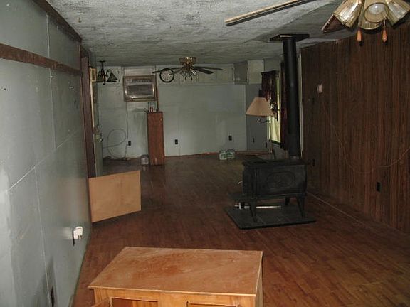 5th image of 9176 N County Road 850 E