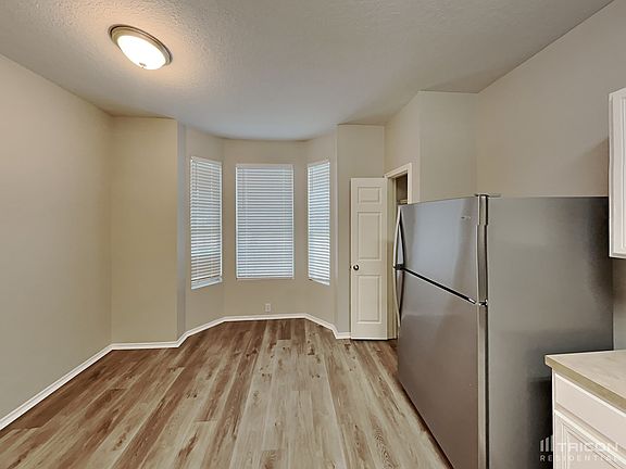 5th image of 18927 Sandelford Dr