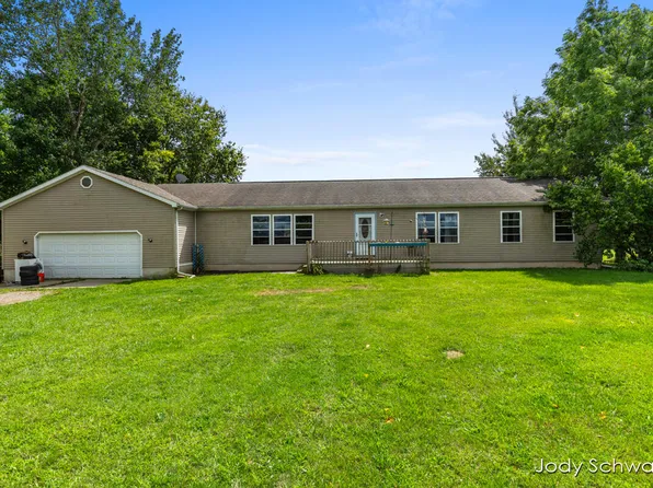 5167 Wooldridge Rd, Belding, MI 48809