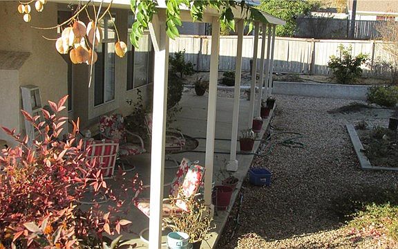 3rd image of 24842 Shoshone Dr