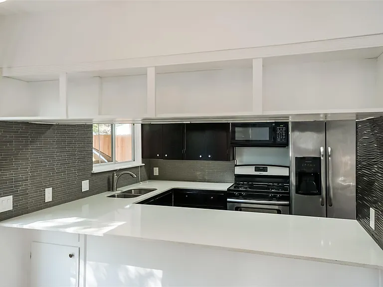 1122 Hollow Creek Dr #1 — Photo 5