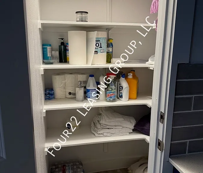 7904 Hillock Ter — Photo 3