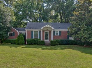 943 Greerland Dr, Nashville, TN 37204