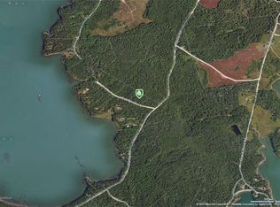 21 Woodpecker Ln, Harrington, ME 04643