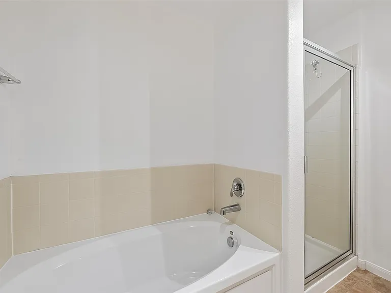 9322 Limestone Ranch Ln — Photo 41