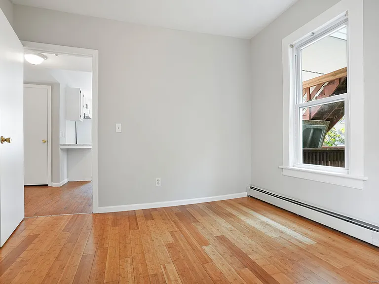 102 Wooster St — Photo 16