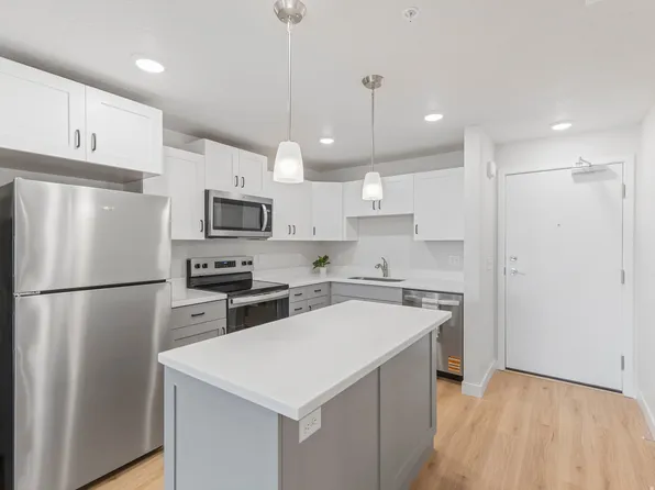 1032 E 400 S APT 502B, Salt Lake City, UT 84102