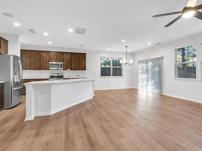 1633 Trailview Way — Photo 4