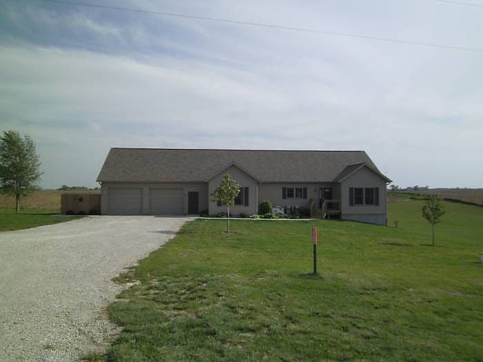 1752 290th Street, Wilton