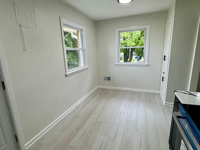 7233 W Lakefield Dr #4 — Photo 6