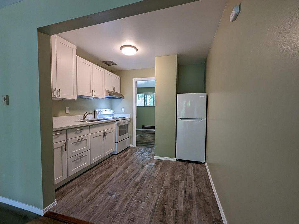 1st image of 720 Washington Ave N APT 108