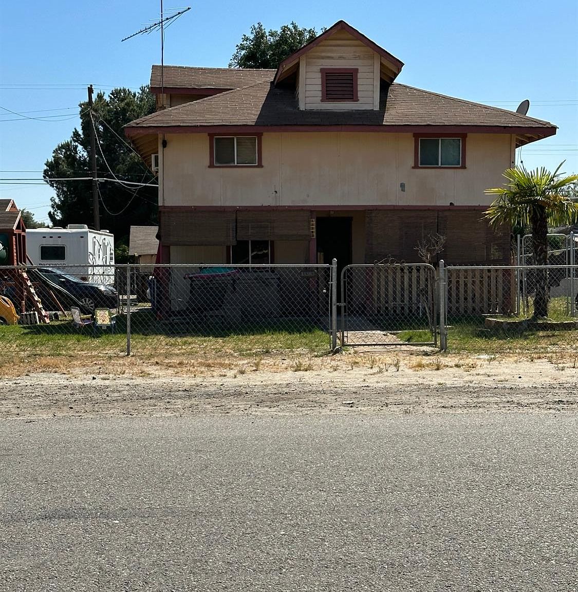 13383 S Pear Ave, Caruthers, CA 93609 Zillow