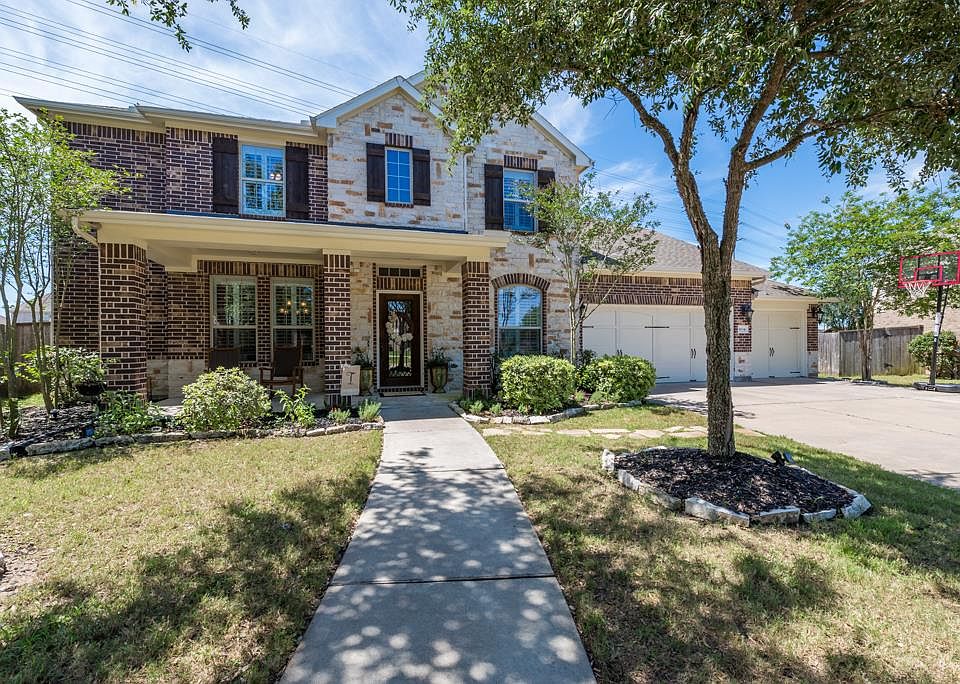 1st image of 6134 Gatewood Manor Dr
