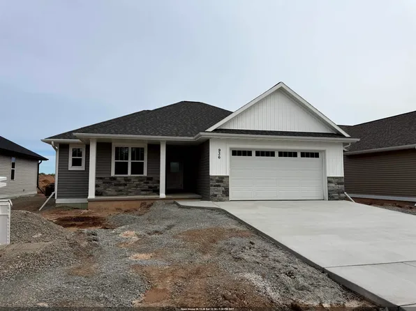 936 Enclave Ct, De Pere, WI 54115