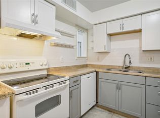 9930 Pineapple Tree Dr APT 112, Boynton Beach, FL 33436
