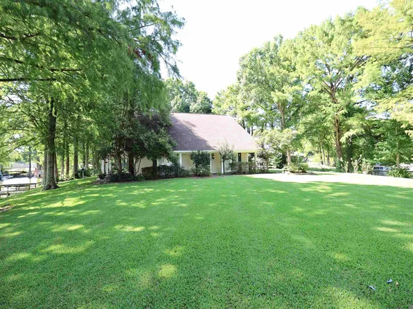 199 Weecama Dr, Ferriday, LA 71334