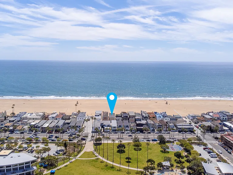 1706 W Oceanfront — Photo 60