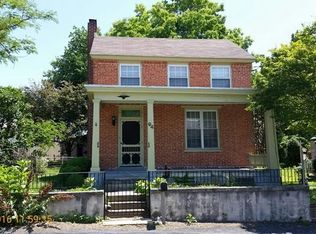 94 S King St, Denver, PA 17578