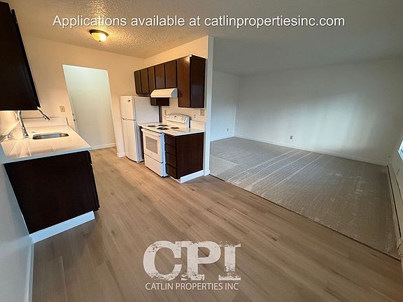 5th image of 3314 Maple St APT 2