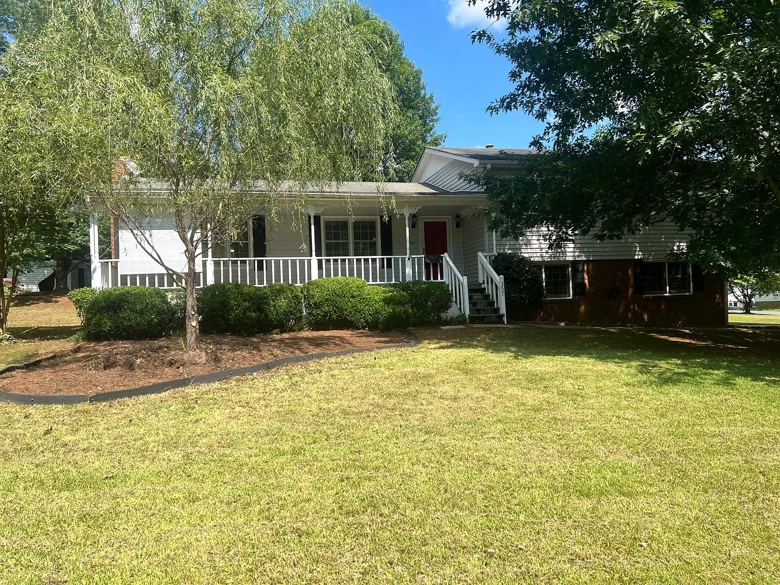357 Stockwood Dr — Photo 1