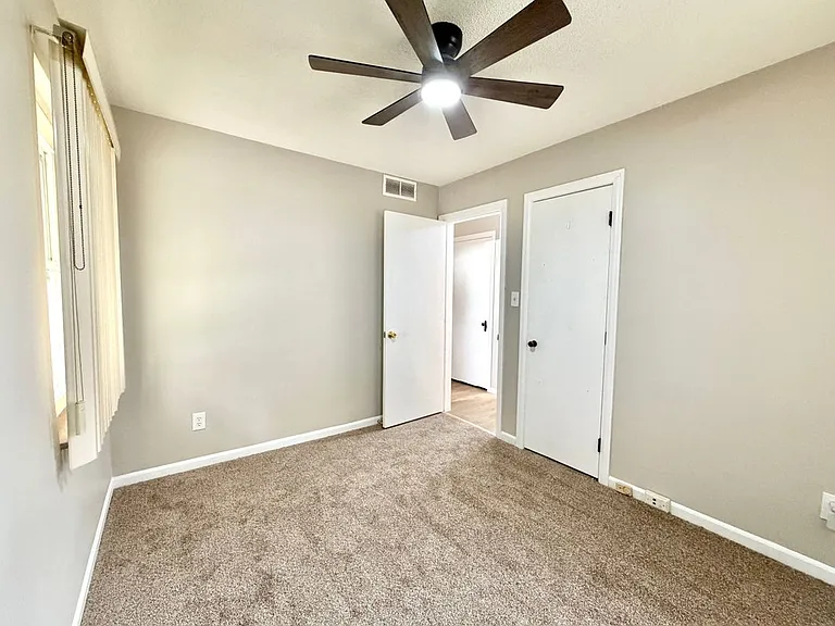 18235 Tracey St — Photo 16