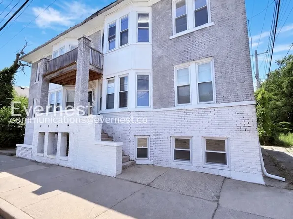 9429 Brush St #2B, Detroit, MI 48202