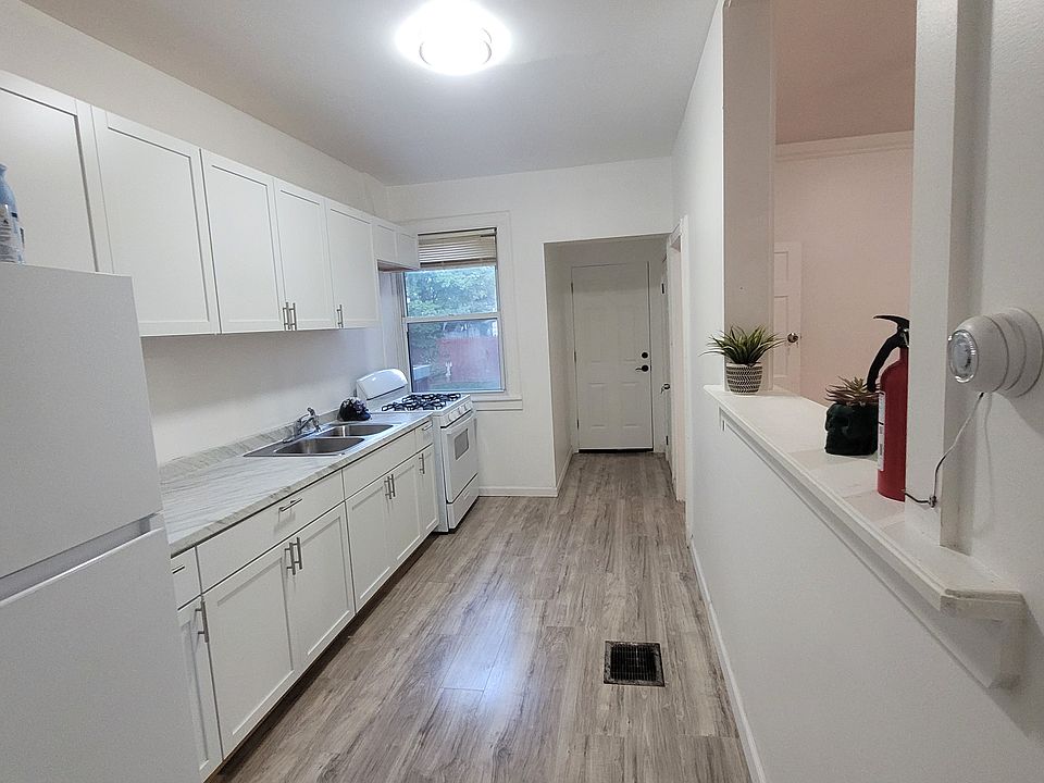 1st image of 408 East Ave