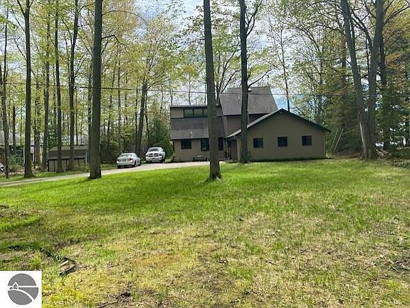 4th image of 8779 Swan Pointe Rd