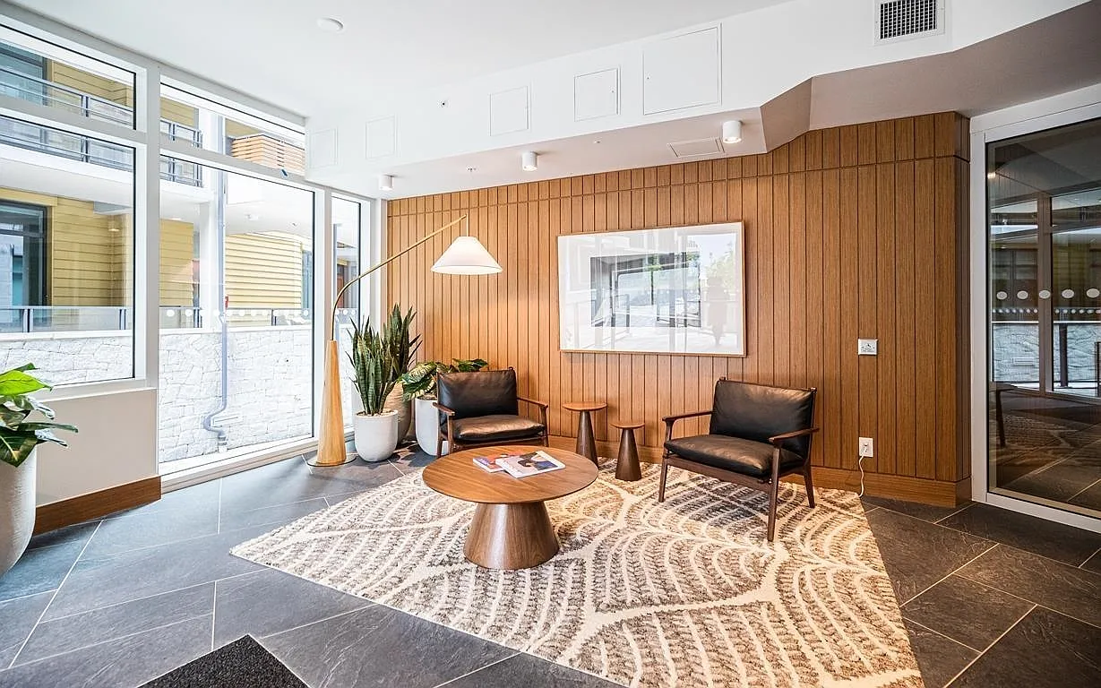 6699 Nelson Ave #302 photo 1